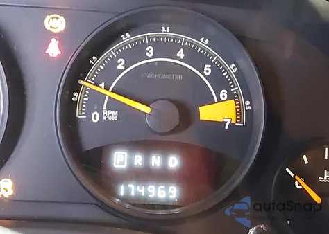 2016 Jeep Compass Sport z USA, uszkodzony, nr VIN 1C4NJDBB2GD523872